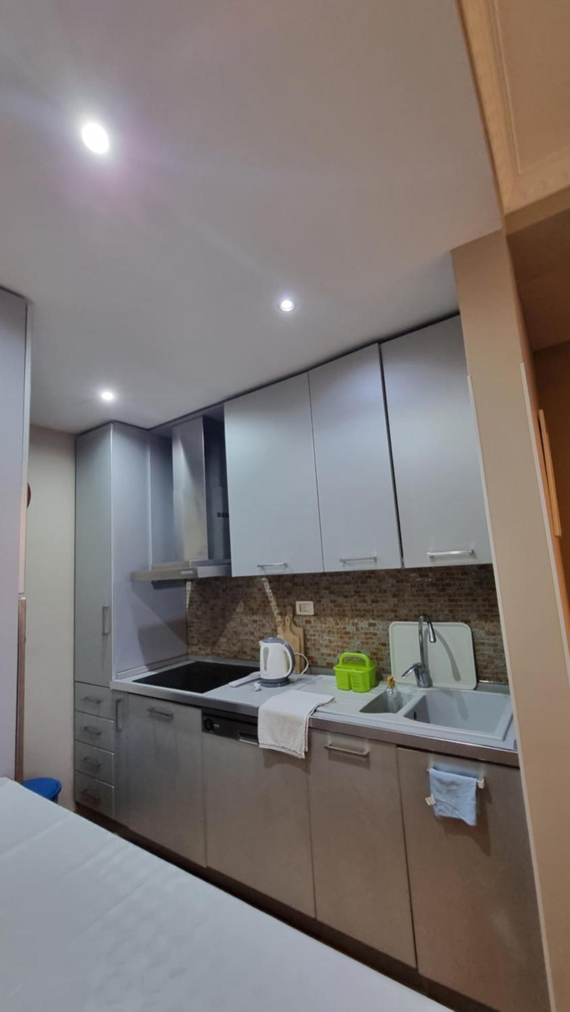 Sunset Seaview Apartment Durrës Esterno foto